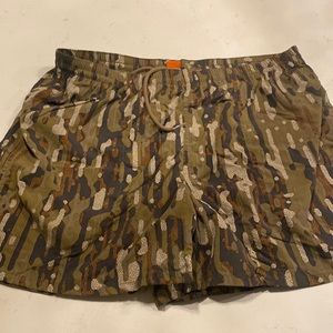 Duck Camp- men’s shorts XL 5 inch